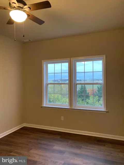 Bedroom - 121 Colton Ct, Smithsburg, MD 21783 photo 7 of 7