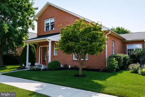 650 Trafalgar Dr, Hagerstown, MD 21742