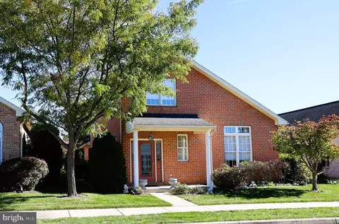 650 Trafalgar Dr, Hagerstown, MD 21742