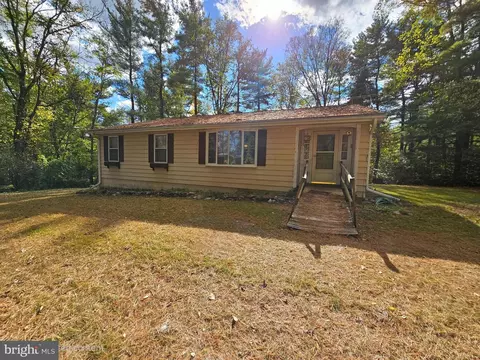 20921 Lehmans Mill Rd, Hagerstown, MD 21742