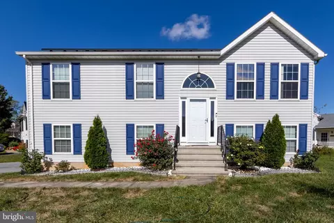 18500 Bull Run Dr, Hagerstown, MD 21740