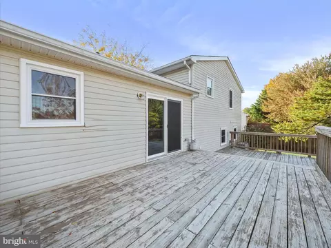 Exterior - 104 Rebeccas Ct, Smithsburg, MD 21783 photo 7 of 8
