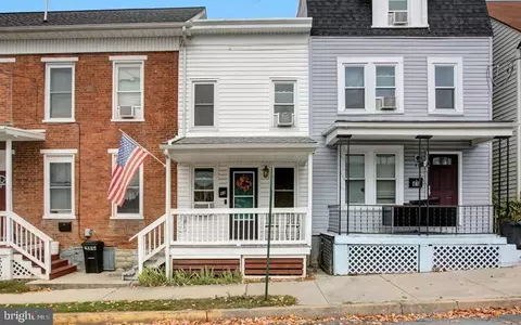 43 W Salisbury St, Williamsport, MD 21795