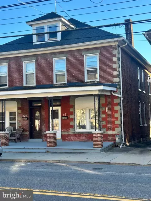 831 W Washington St W, Hagerstown, MD 21740