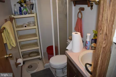 Bath - 7627 Eddy Dr, Hancock, MD 21750 photo 1 of 1
