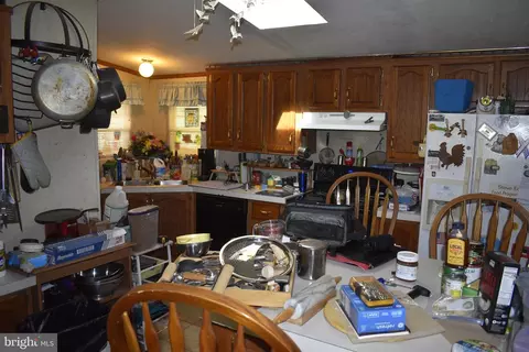 Kitchen - 7627 Eddy Dr, Hancock, MD 21750 photo 2 of 2