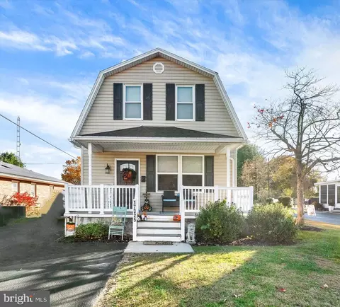 17325 Gay St, Hagerstown, MD 21740