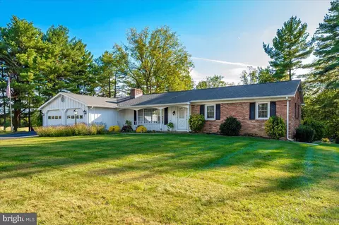 16627 Kendle Rd, Williamsport, MD 21795