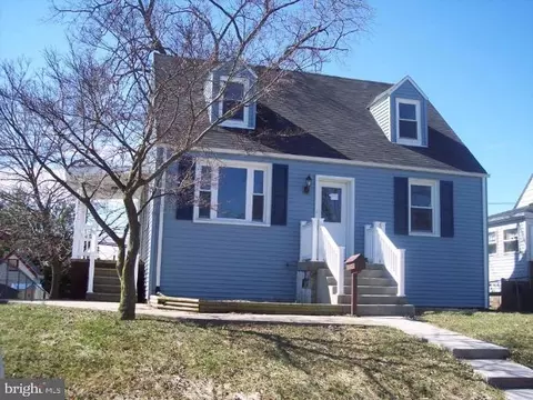 1037 Beechwood Dr, Hagerstown, MD 21742