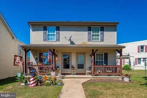 829 Rose Hill Ave, Hagerstown, MD 21740
