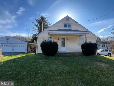 Other - 25447 Cascade Rd, Cascade, MD 21719 photo 3 of 10