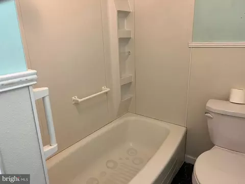 Bath - 25447 Cascade Rd, Cascade, MD 21719 photo 2 of 2