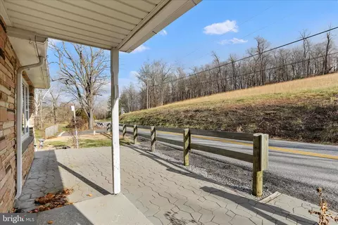 21938 Durberry Rd, Smithsburg, MD 21783 photo 6