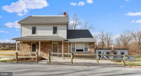 21938 Durberry Rd, Smithsburg, MD 21783 photo 2