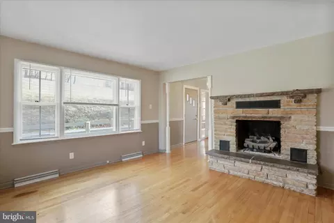 21938 Durberry Rd, Smithsburg, MD 21783 photo 10