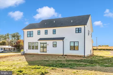 Exterior - 11705 Ashton Rd, Clear Spring, MD 21722 photo 5 of 7
