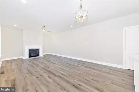 Living - 11705 Ashton Rd, Clear Spring, MD 21722 photo 5 of 6