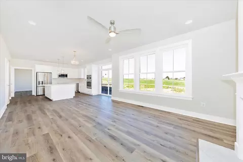 Living - 11705 Ashton Rd, Clear Spring, MD 21722 photo 6 of 6