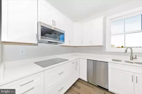 Kitchen - 11705 Ashton Rd, Clear Spring, MD 21722 photo 2 of 5