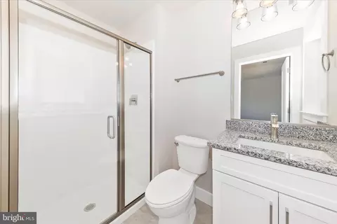 Bath - 11705 Ashton Rd, Clear Spring, MD 21722 photo 2 of 2