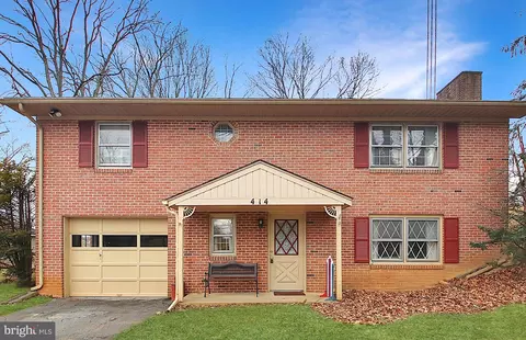 414 Beaver Creek Rd, Hagerstown, MD 21740
