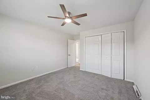 Bedroom - 11936 Comanche Dr, Smithsburg, MD 21783 photo 5 of 6