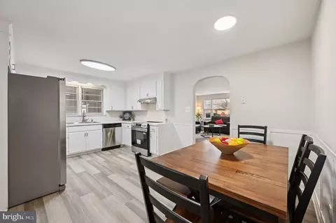 Dining - 11936 Comanche Dr, Smithsburg, MD 21783 photo 1 of 1