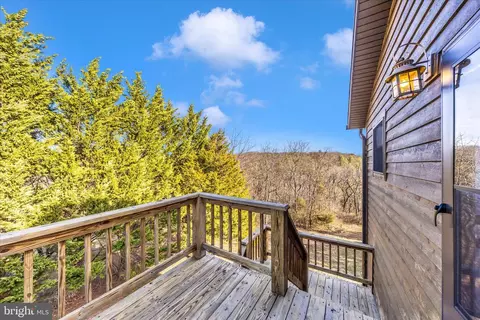 Exterior - 14013 Maple Rdg, Hancock, MD 21750 photo 2 of 17