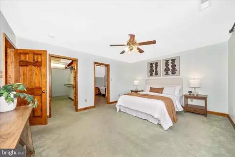 Bedroom - 14013 Maple Rdg, Hancock, MD 21750 photo 4 of 6
