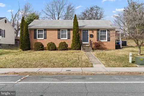 847 Pine St, Hagerstown, MD 21740