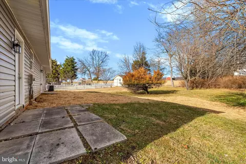 Exterior - 322 Lanafield Cir, Boonsboro, MD 21713 photo 2 of 4
