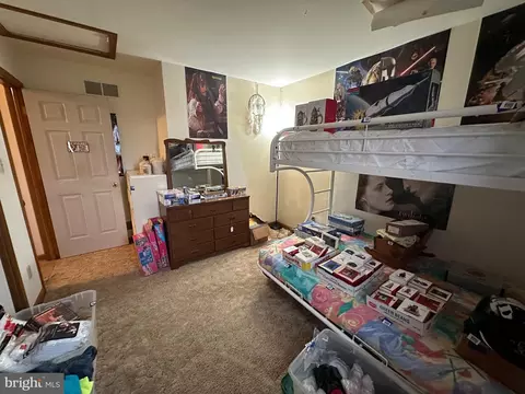 Bedroom - 12103 Itnyre Rd, Smithsburg, MD 21783 photo 4 of 4