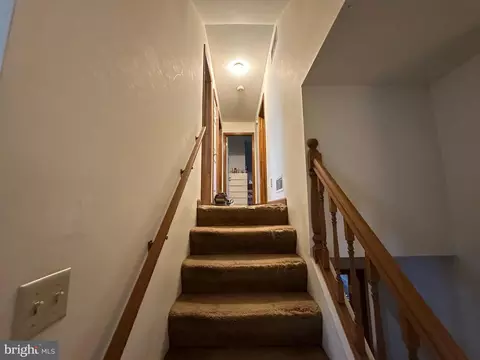 Entry Way - 12103 Itnyre Rd, Smithsburg, MD 21783 photo 2 of 3