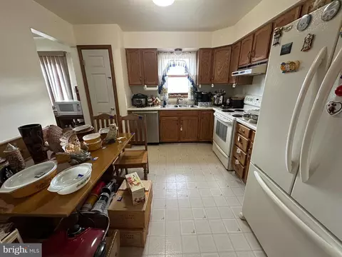 Kitchen - 12103 Itnyre Rd, Smithsburg, MD 21783 photo 1 of 4
