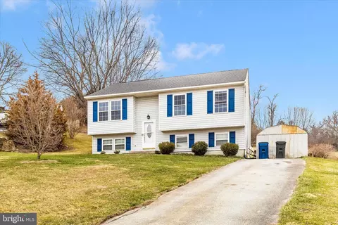Exterior - 103 Rebeccas Ct, Smithsburg, MD 21783 photo 3 of 8