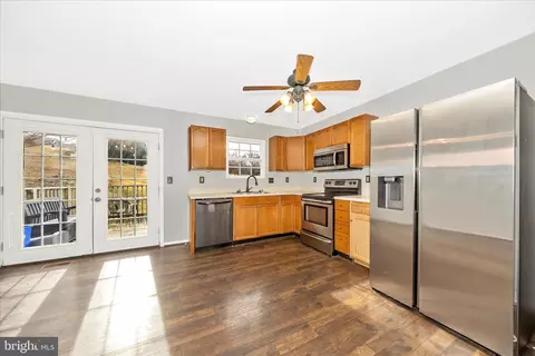 Kitchen - 103 Rebeccas Ct, Smithsburg, MD 21783 photo 1 of 3
