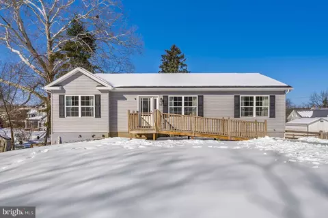 18 Mount Vernon Dr, Keedysville, MD 21756