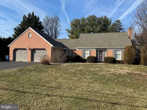 13632 Paradise Church Rd, Hagerstown, MD 21742