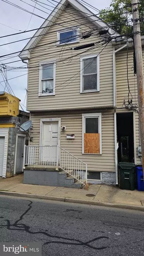 10 E Lee St, Hagerstown, MD 21740