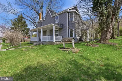 50 Saint Paul St, Boonsboro, MD 21713