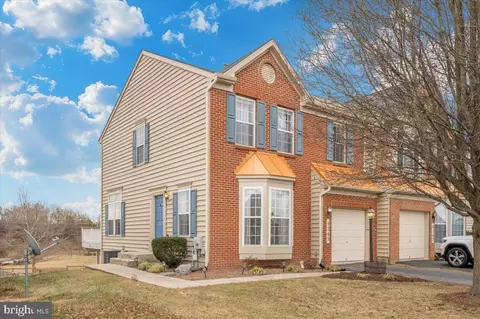 9349 Morning Walk Dr, Hagerstown, MD 21740