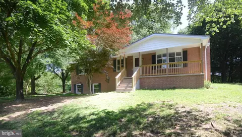 19812 Norstar Ln, Knoxville, MD 21758