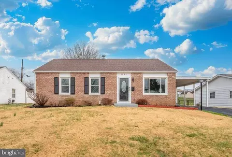 1049 Carroll Heights Blvd, Hagerstown, MD 21742