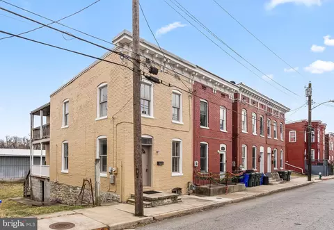 44 Madison Ave, Hagerstown, MD 21740