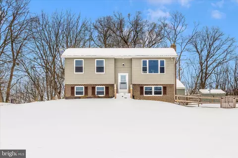 17935 College Rd, Hagerstown, MD 21740