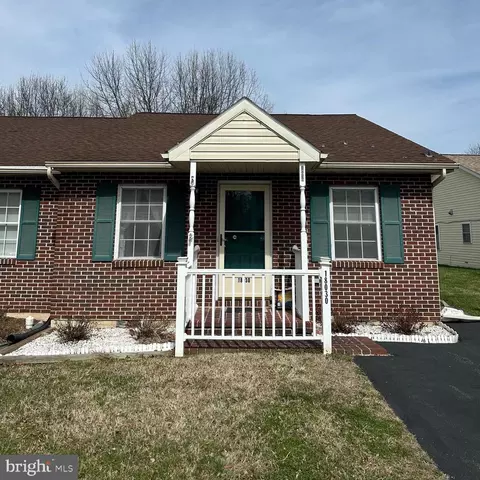 18030 Edith Ave, Maugansville, MD 21767