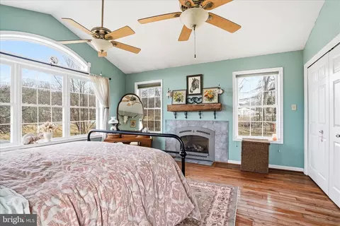 Other - 25210 Cascade Rd, Cascade, MD 21719 photo 11 of 29