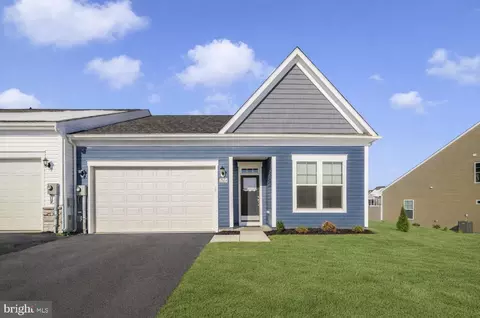 19604 Lavender Ln, Hagerstown, MD 21742