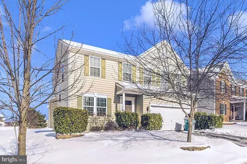 9427 Morning Dew Dr, Hagerstown, MD 21740