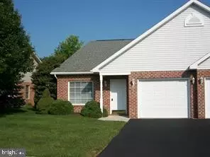 14040 Sweet Vale Dr, Hagerstown, MD 21742